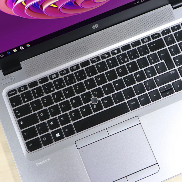 Ordinateur portable HP EliteBook 850 G3 – 15 pouces – i5 – SSD 512 Go